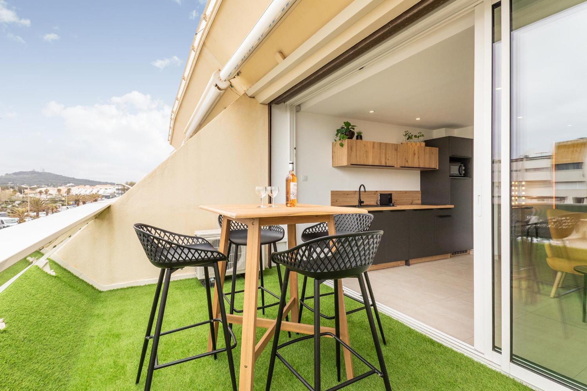 Addict Heliopolis Agde Exterior foto