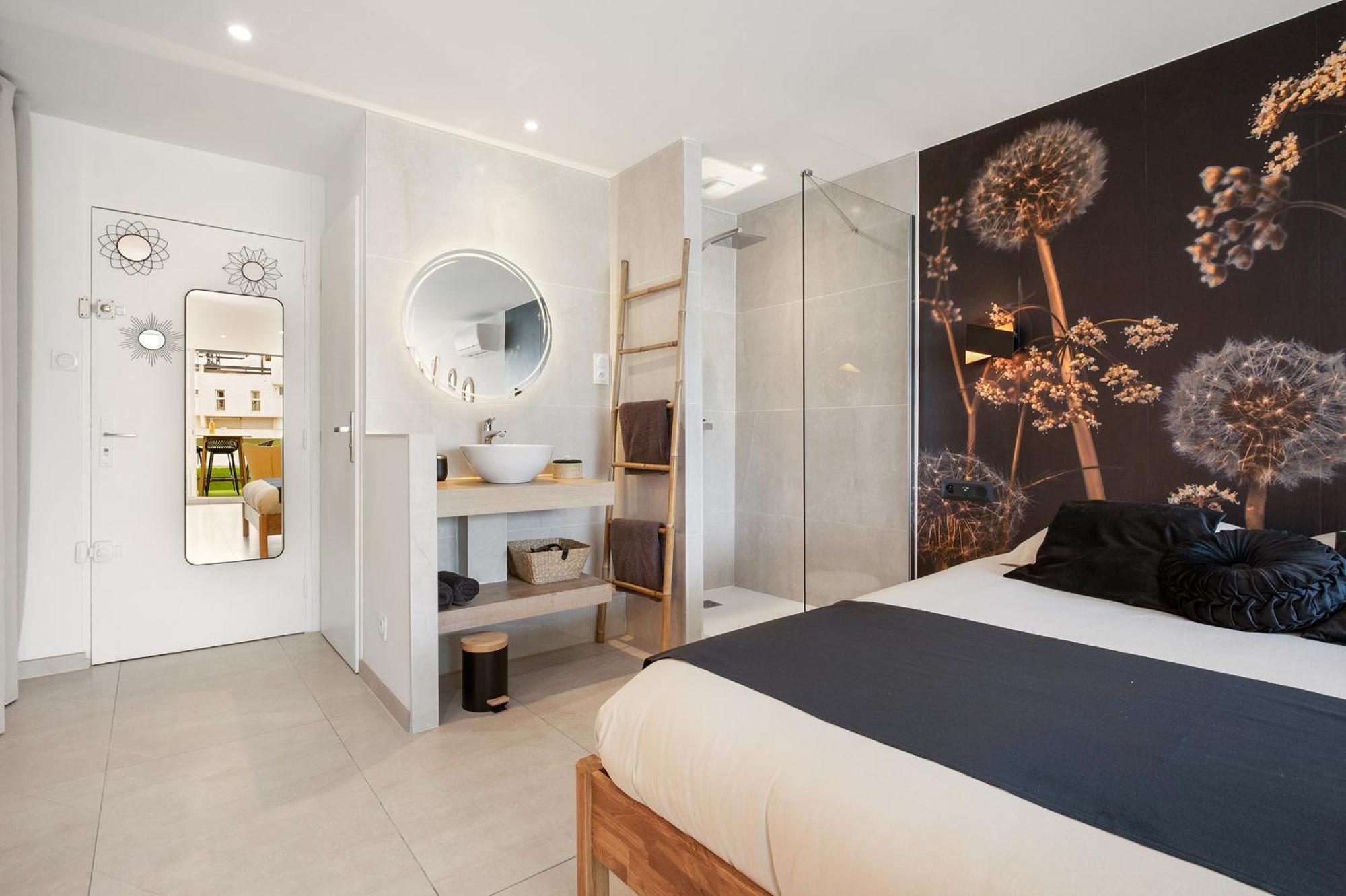 Addict Heliopolis Agde Exterior foto