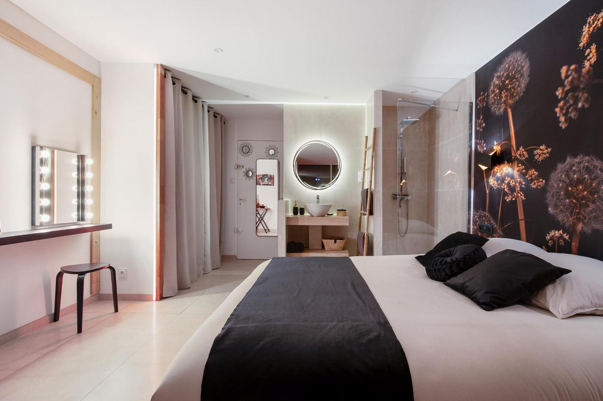 Addict Heliopolis Agde Exterior foto